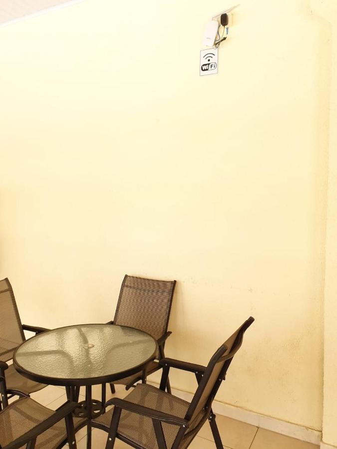 Apartamento Praia Das Toninhas, 3 Min Do Mar Ubatuba Luaran gambar