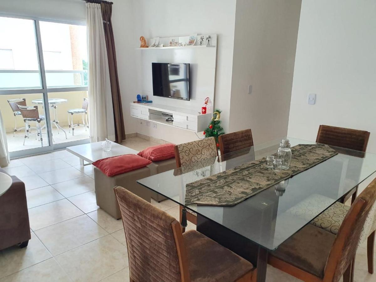 Apartamento Praia Das Toninhas, 3 Min Do Mar Ubatuba Luaran gambar